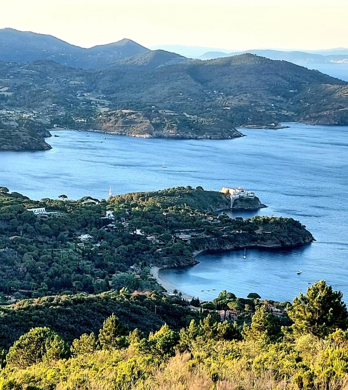 Case Dei Limoni Sul Mare Capoliveri Kültér fotó