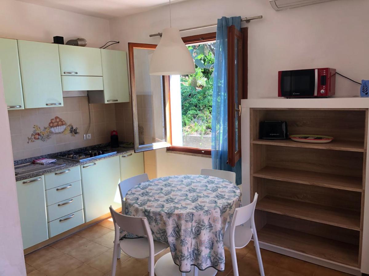Case Dei Limoni Sul Mare Capoliveri Kültér fotó