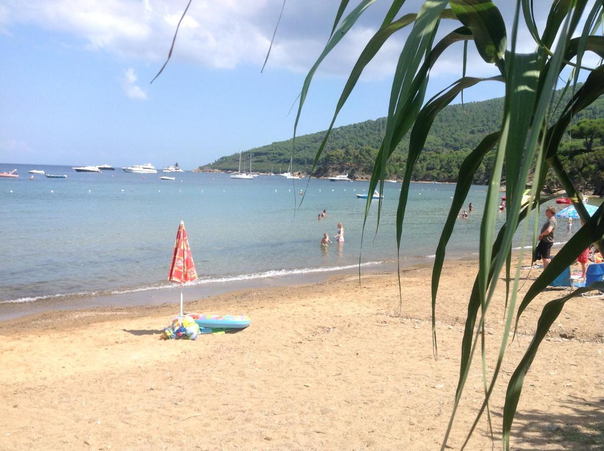 Case Dei Limoni Sul Mare Capoliveri Kültér fotó